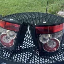 Range Rover 2012  taillights