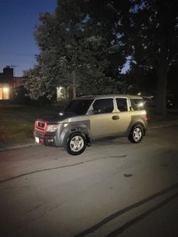 2004 Honda Element