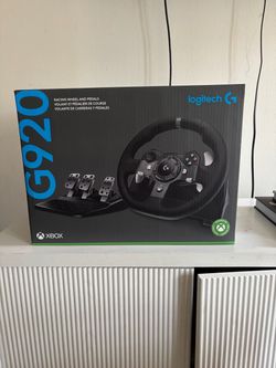 Logitech G920 Steering Wheel and Pedals