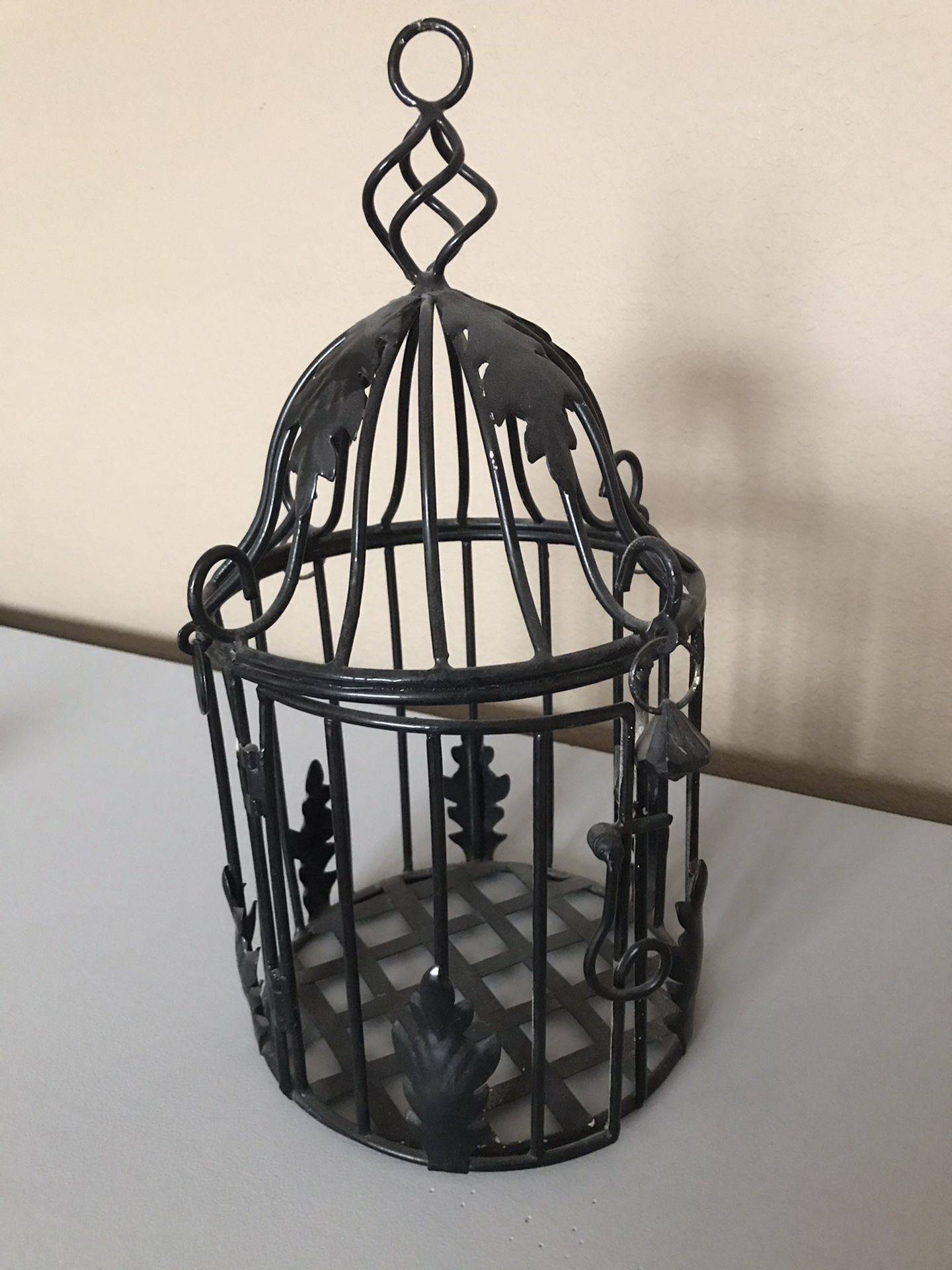 Bird cage