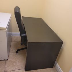 Office desk and office chair $180 obo