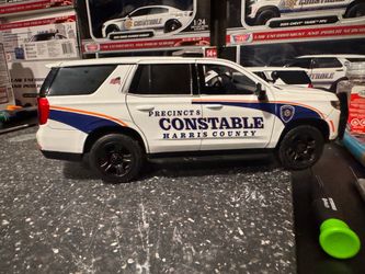 1/24 scale cop cars  (read the description)