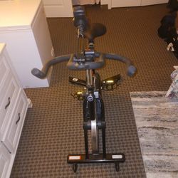 Women's And Men's Healt Indoor Cycling Exercise Bike