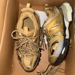 Balenciaga track runners