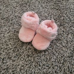 BearPaw baby boots size 1