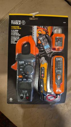 KLEIN Tools  Premium Meter Electrical Test Kit