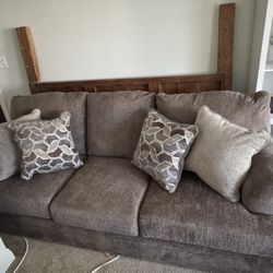 Brand New Ashley Stonemade Queen Sleeper Sofa Couch 