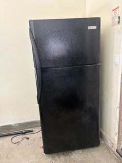 Frigidaire working refrigerator