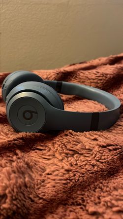 Beats Solo On-Ear Headphones Gray