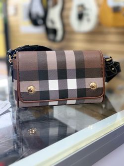 Burberry handbag