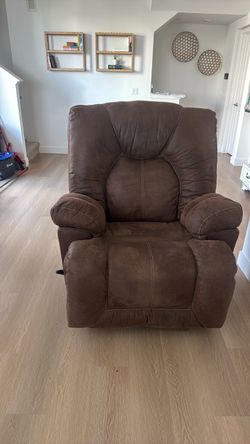 Brown Lazy Boy