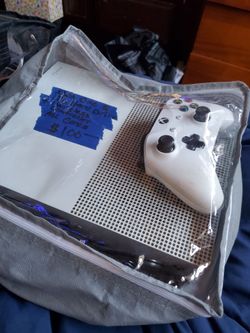 1Tb Xbox One S  & wireless controller
