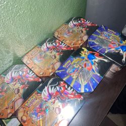 Pokemon Slashing Legends Tins 