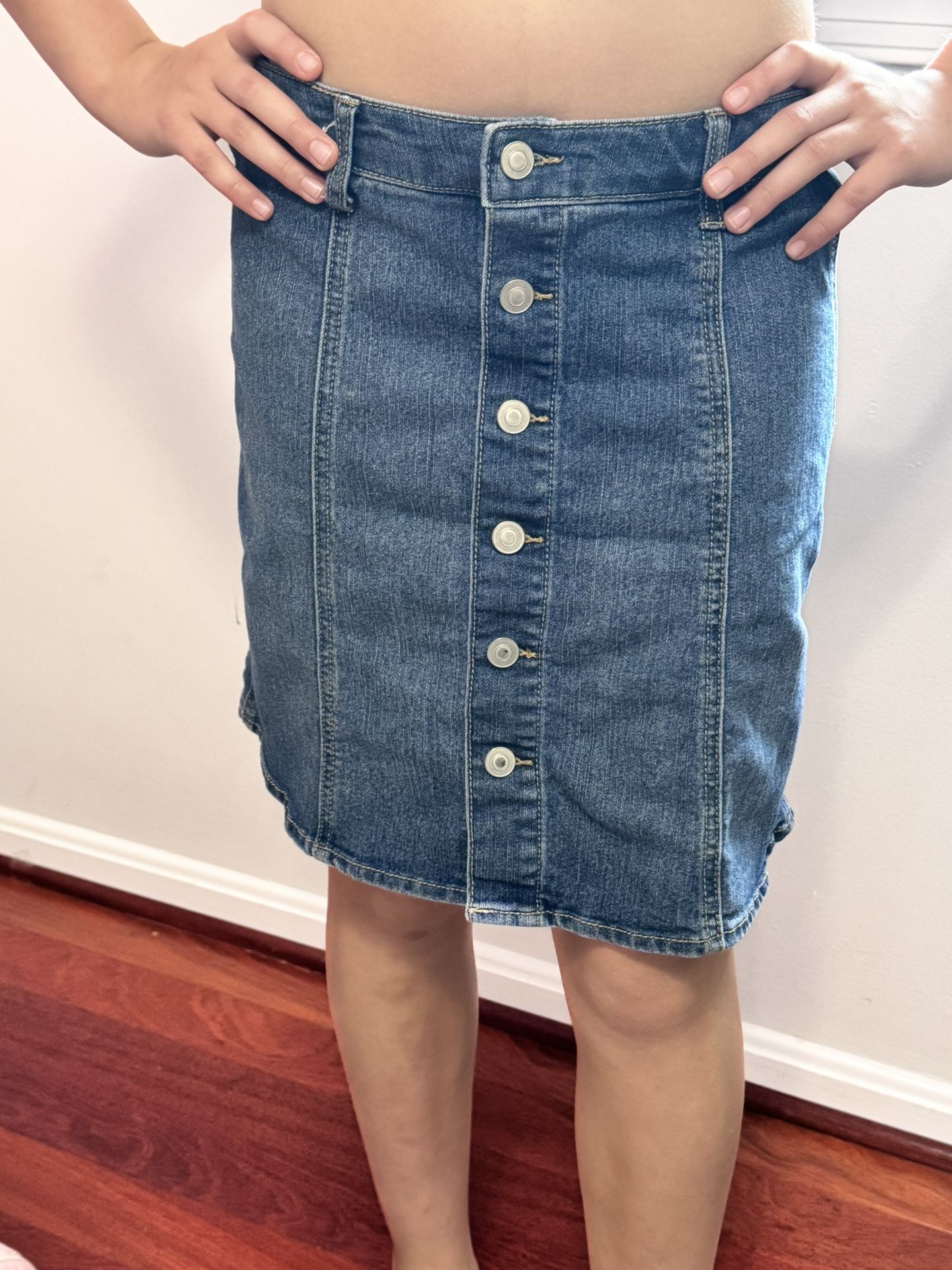 Jean Skirt , Love Fire , Size 4