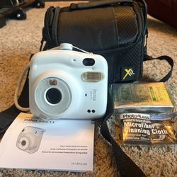 NEVER BEEN USED: Fujifilm Instax Mini 11 + Film & Carrying Case — Great Bundle