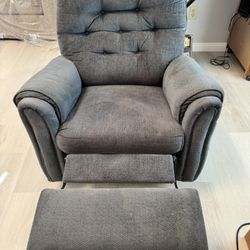 Manual Wall Hugging Recliner 