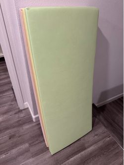 FREE KIDS PLAY MAT