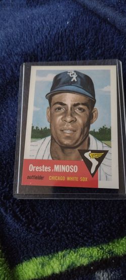 Baseball Orestes Minoso.  Vintage Topps Archives.  Cash porch pickup Redmond