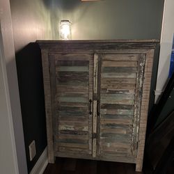 Rustic looking storing cabinet / console 