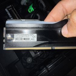 2x32gb Trident Z5 Rgb 6400