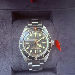 Tudor Black Bay Automatic 79030N – Full Set Box & Papers 2023