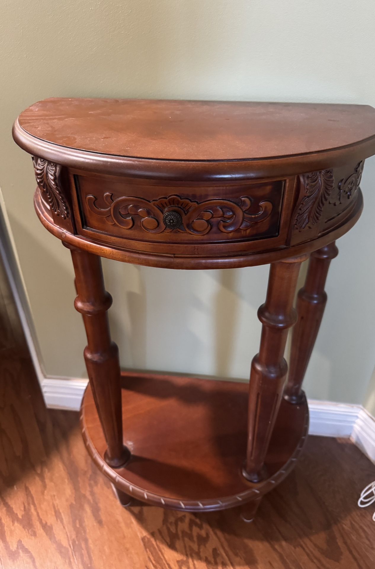 Side Table Half Moon
