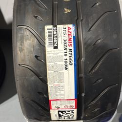 Falken RT660 315/30ZR19