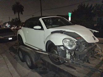 2013 Volkswagen Beetle