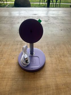 Purple/blue Magnetic Wireless Charging Stand 3 in 1 charger