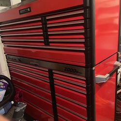 Snap-On 2000 Series Tool Box with Tools
