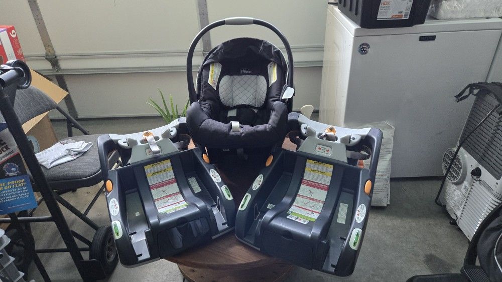 Chicco KeyFit30 Two Bases And Carrier