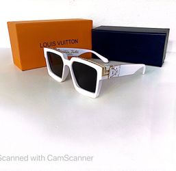 New  LAV Glasses Square White Gold