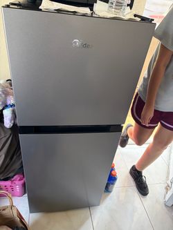 Refrigerator