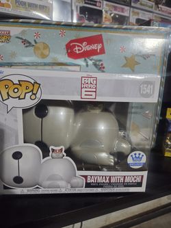 Funko Pop baymax with mochi