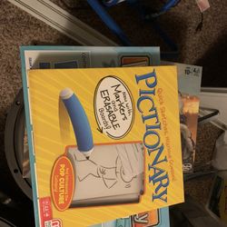 Pictionary Board Game