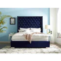 A-SHAQ Velvet Bed with Tall Headboard & Crystal Buttons 