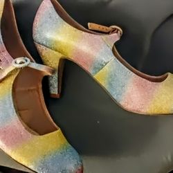 SPARKLY RAINBOW SHOES SZ 8. 5