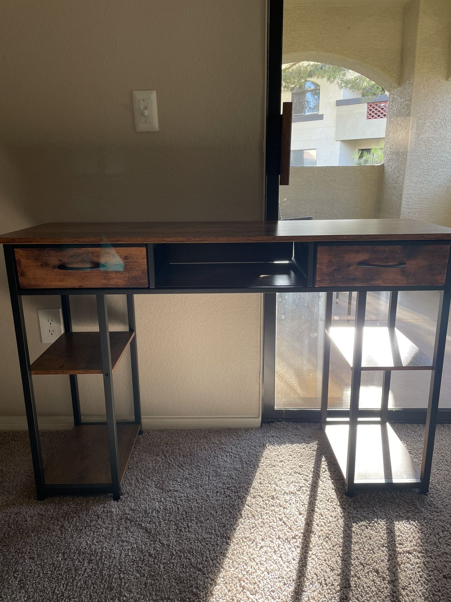 Modern Desk - Like New