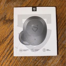 Earbuds