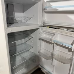 Whirlpool Refrigerator 