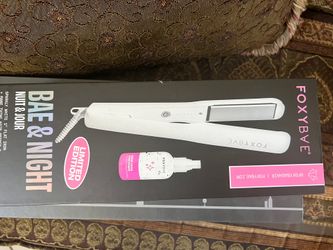 Foxybae 1” Flat Iron 