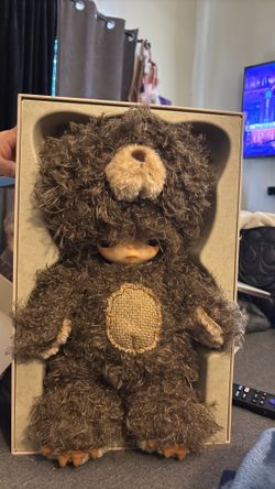 Hirono bear vinyl plush doll