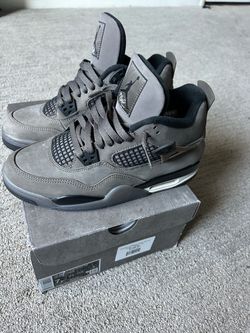 Air Jordan 4 black phantom Size 7