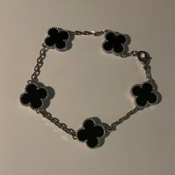 Van Cleef Black And Silver