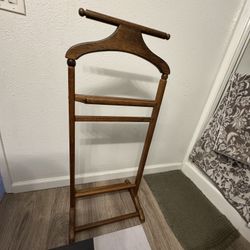 Vintage Wooden Valet Butler Wood Stand Hang Suits Or Clothes MCM