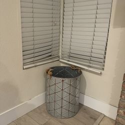 Decor Bin 