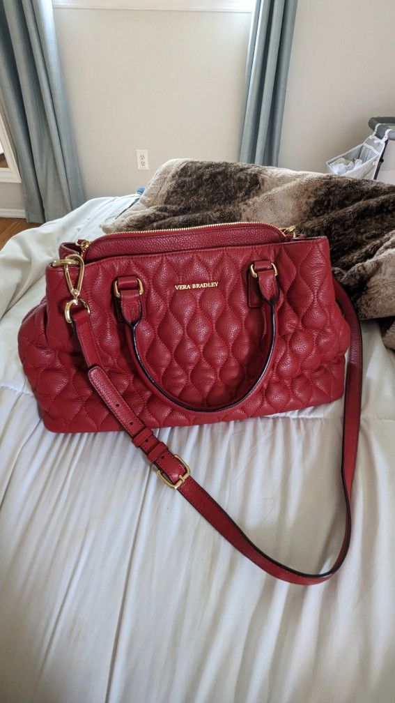 Women's Gorgeous Vera Bradley leather quilted red satchel