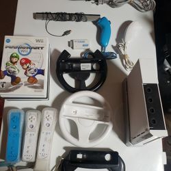 Nintendo Wii Lot Bundle 