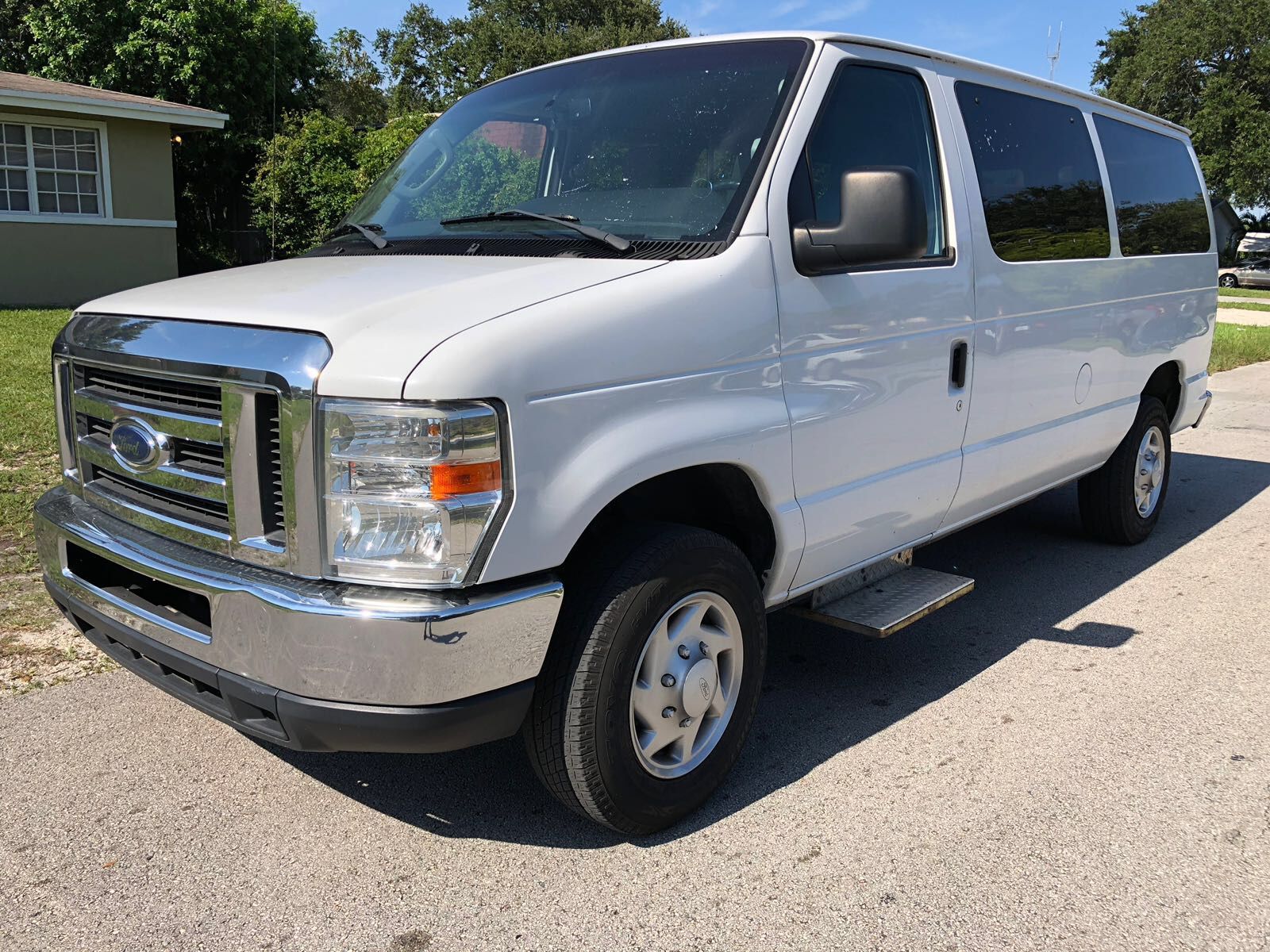 2012 FORD E350 ECONOLINE CLUB WAGON PASSENGER VAN