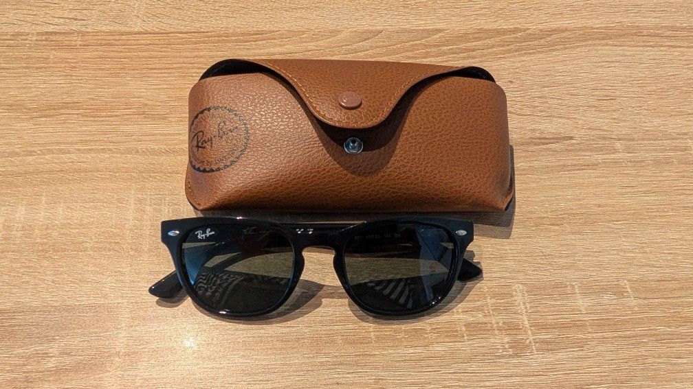 Ray-Ban Sunglasses